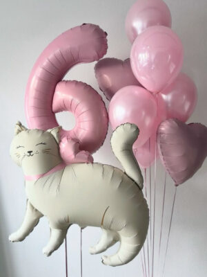 Lovely kitty 2479