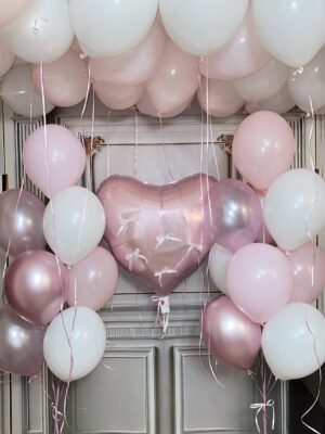 A Hug in Balloons 8510