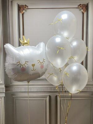 White & cat 66